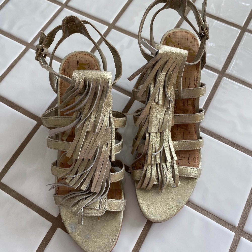 Sam Edelman shoes size 10  gold  3" heels